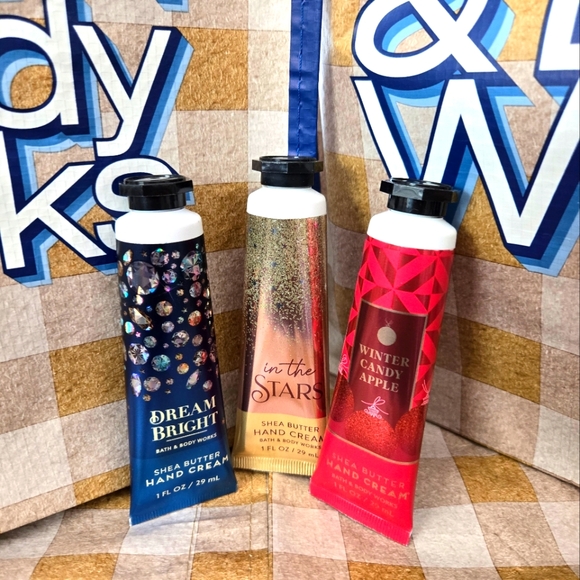 Bath & Body 1 oz Hand Creams + BBW TOTE◇ Dream◇STARS◇Winter Candy Apple 🍎 - Picture 1 of 6